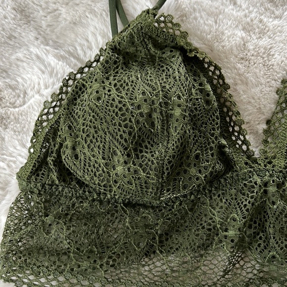 Victorias Secret green lacy bralette Size M - Picture 2 of 4